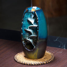 Load image into Gallery viewer, Mountain River Handicraft Incense Holder